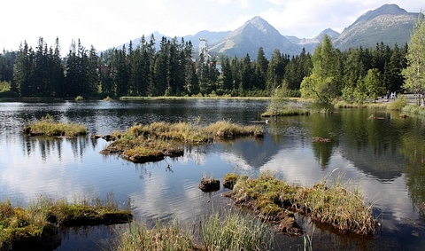 ... Nové Štrbské pleso ...