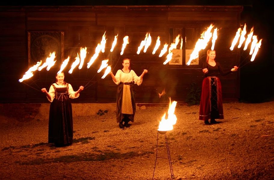 Ohnova show, Spissky hrad