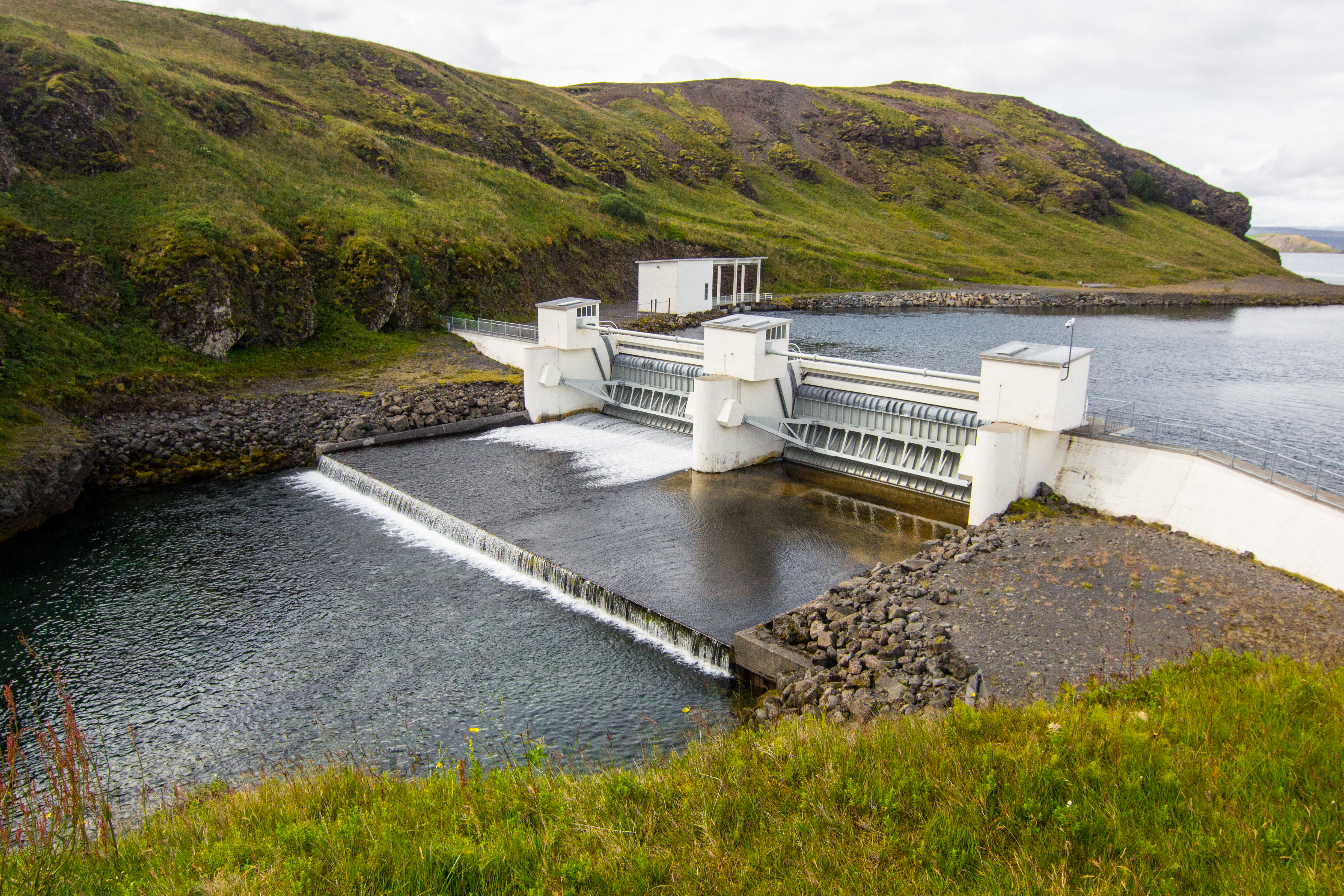 Steingrímsstöð, Island